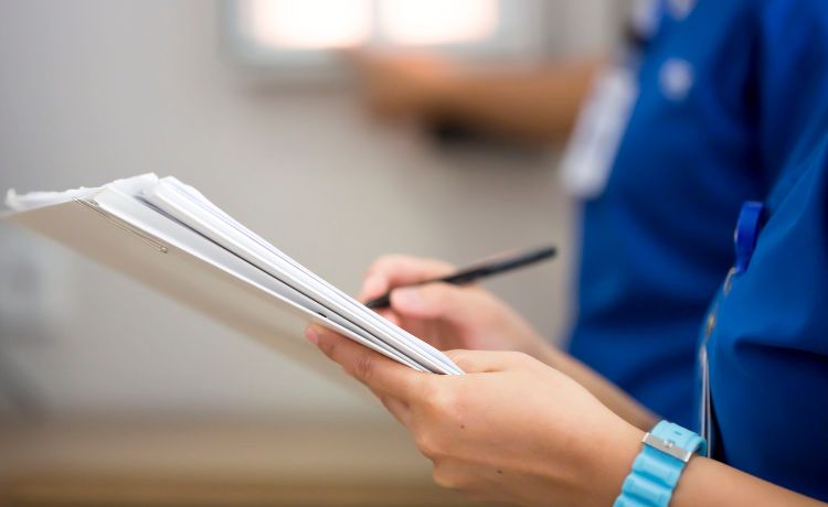 Compte rendu d'activité : guide complet pour bien rédiger votre CRA